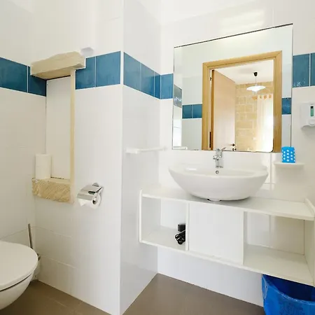 Han/Misafirhane A Sud